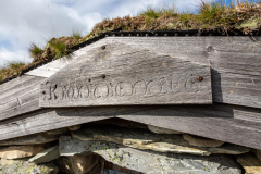 Kein Haus und keine Hütte ohne Namensschild