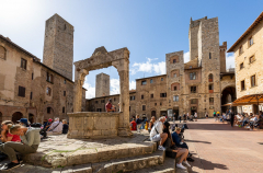Der Marktplatz von San Gimignano