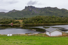 Kein See, sondern ein kleiner Fjord bei Holmstad auf Langøya